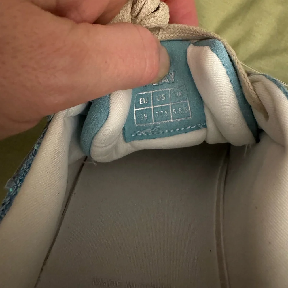New C.O.B. Culture of Brave Play Sneakers Blue White 7.5 Leather Rhinestone